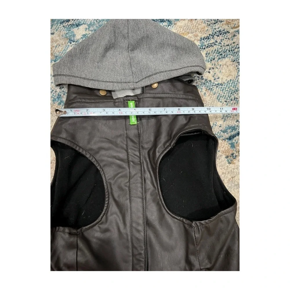 🌟🐾🐕Large dog faux leather jacket with hoodie